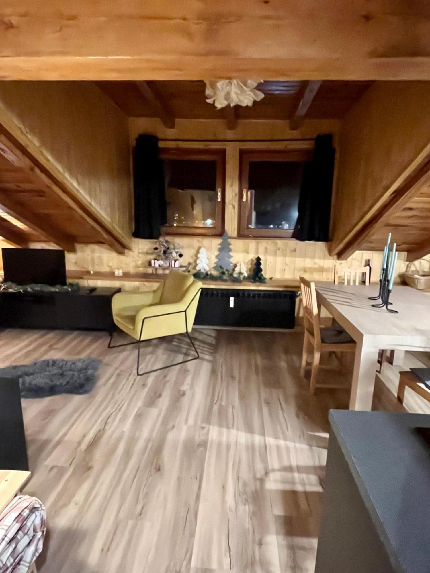 Mansarda Delle Dolomiti Nuovissimo Apartment *